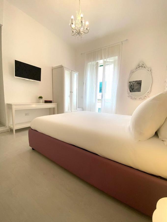Bed and Breakfast Dai 3 Santi Lecce Exterior foto