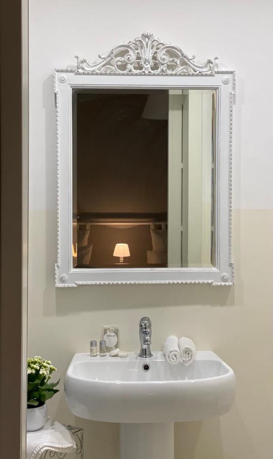 Bed and Breakfast Dai 3 Santi Lecce Exterior foto