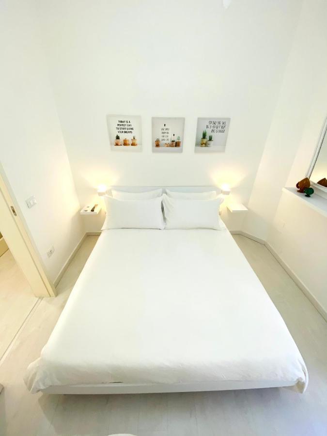 Bed and Breakfast Dai 3 Santi Lecce Exterior foto