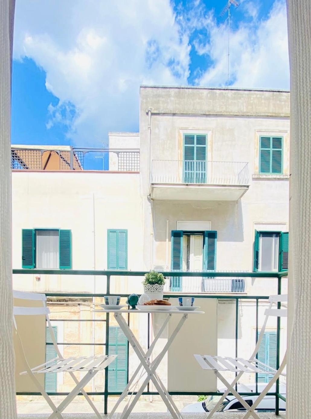Bed and Breakfast Dai 3 Santi Lecce Exterior foto